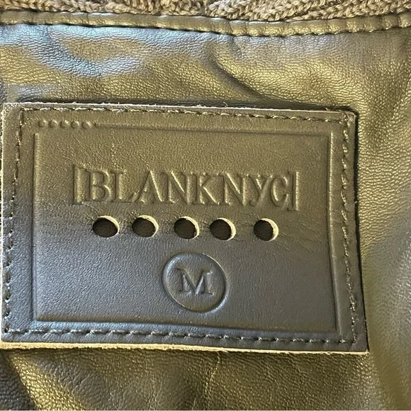 ✅HOST Pick✅ Blank NYC Open Style Jacket, Medium - Picture 5 of 8